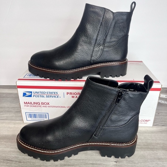 Nordstrom Miller 2 Black Leather Boots Womens 9 Water Resistant Bootie cute - Picture 2 of 7